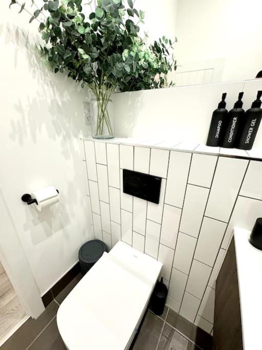 Apartment Stylish Penthouse In A Fantastic Location! Billingham