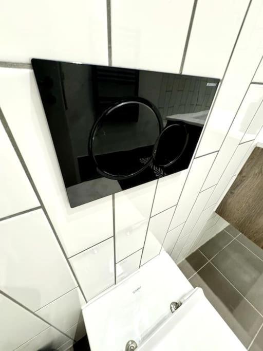 Stylish Penthouse In A Fantastic Location! Billingham